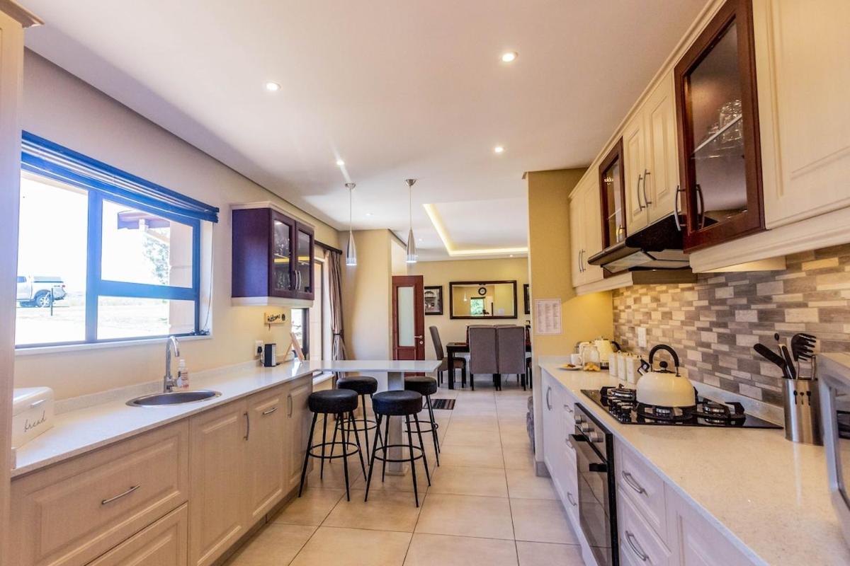 Serenity, Cathkin Estates By Euphoric Leisure Winterton Esterno foto