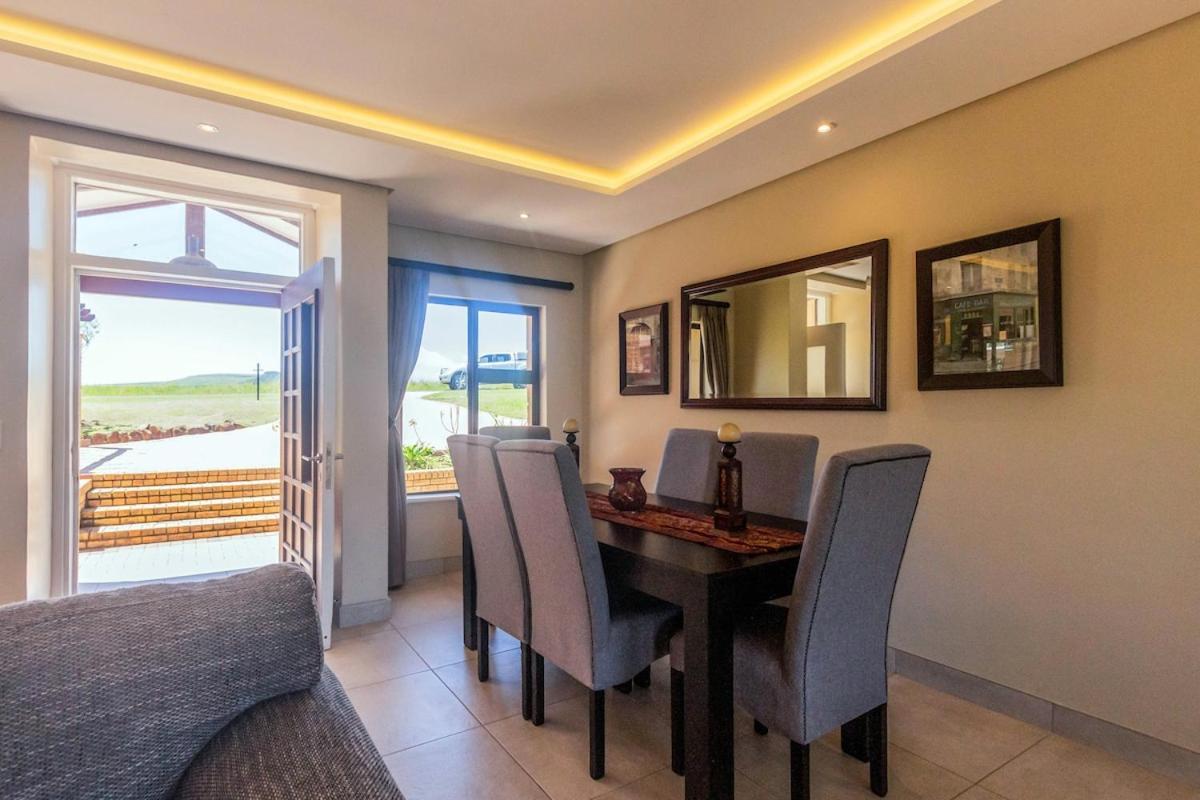 Serenity, Cathkin Estates By Euphoric Leisure Winterton Esterno foto