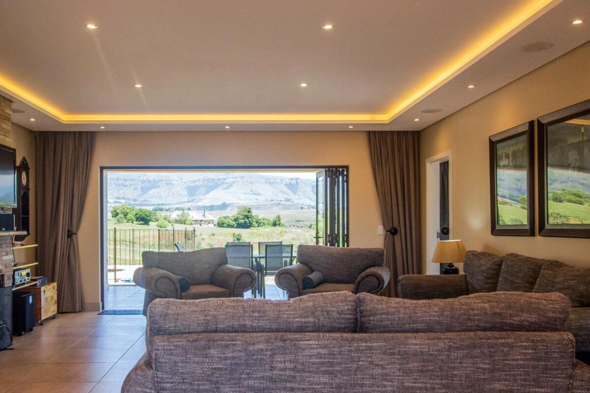 Serenity, Cathkin Estates By Euphoric Leisure Winterton Esterno foto