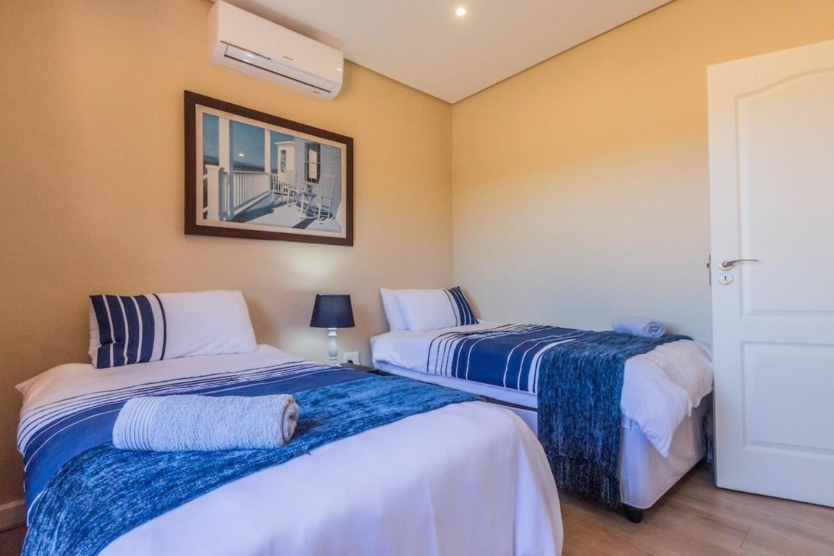 Serenity, Cathkin Estates By Euphoric Leisure Winterton Esterno foto
