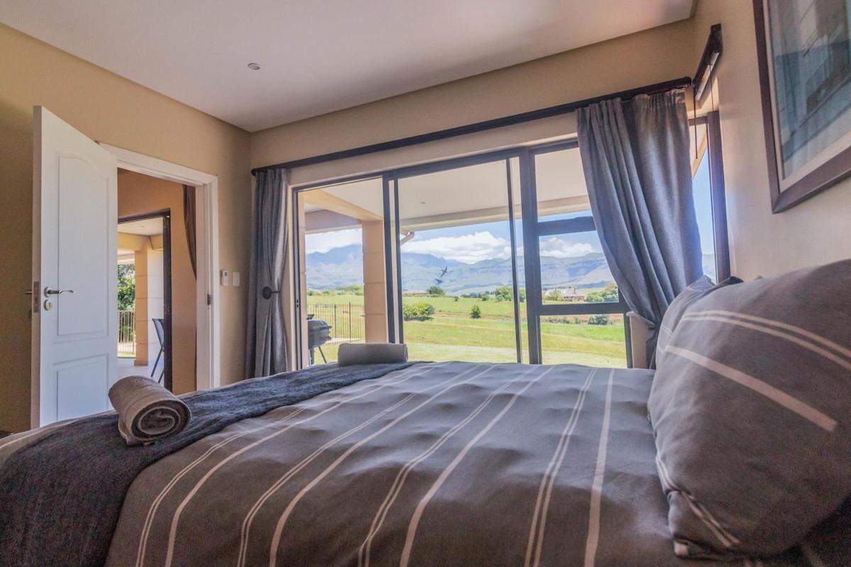 Serenity, Cathkin Estates By Euphoric Leisure Winterton Esterno foto