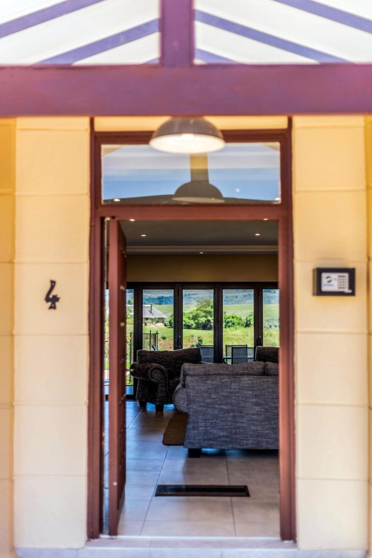 Serenity, Cathkin Estates By Euphoric Leisure Winterton Esterno foto