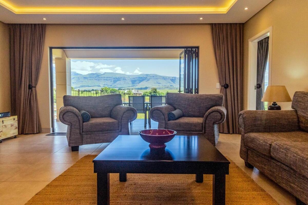 Serenity, Cathkin Estates By Euphoric Leisure Winterton Esterno foto
