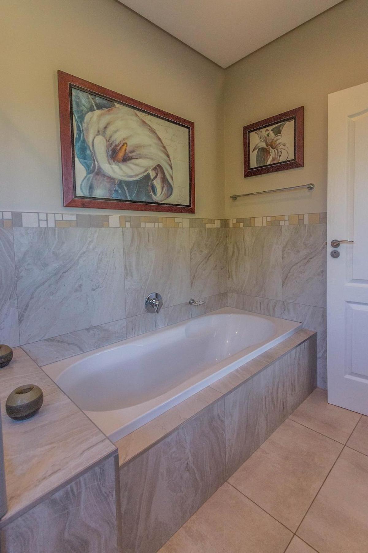 Serenity, Cathkin Estates By Euphoric Leisure Winterton Esterno foto